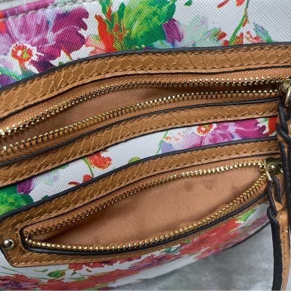 APT 9 Floral Print Crossbody Zippered Pockets and Closure Tan Brown Strap - Picture 5 of 12